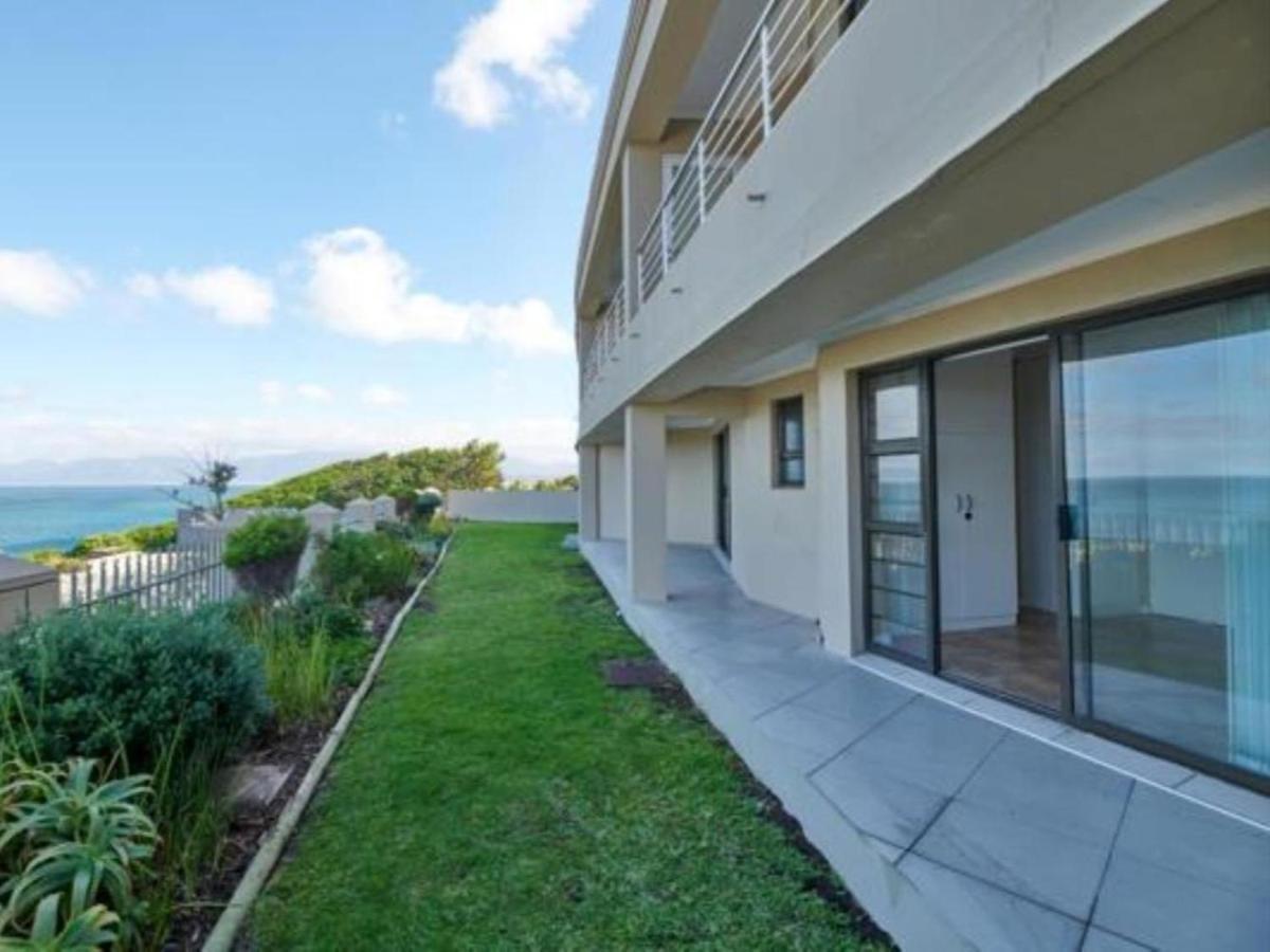 Ferienwohnung The View At Whale Cove De Kelders Exterior foto